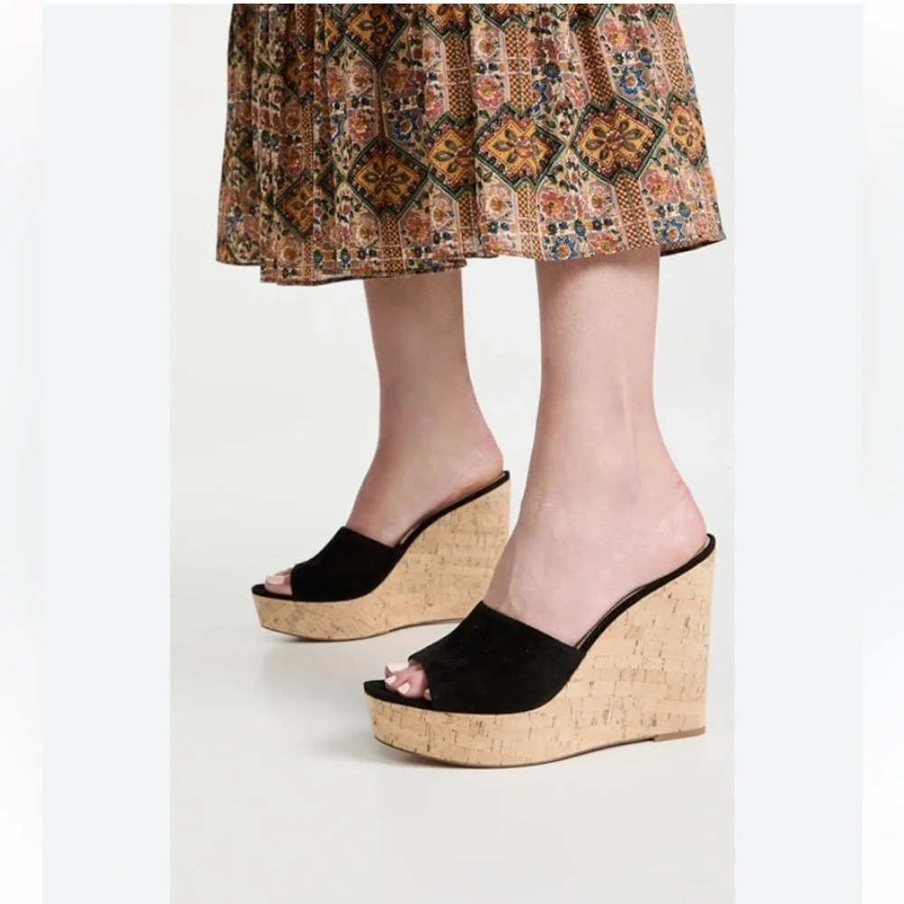 Veronica Beard NWOB Dali Raffia Wedge Sandals‎ Black 10.5 G 718